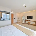 Hotel Lyxos - Adults Only Over 12