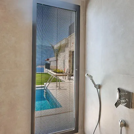Hotell Lyxos - Adults Only Over 12
