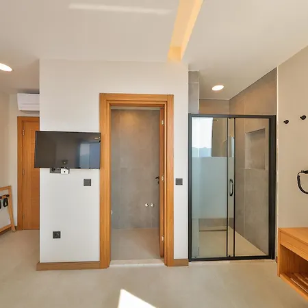 Lyxos Hotel