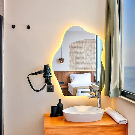 Hotell Lyxos - Adults Only Over 12