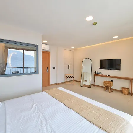 Hotell Lyxos - Adults Only Over 12