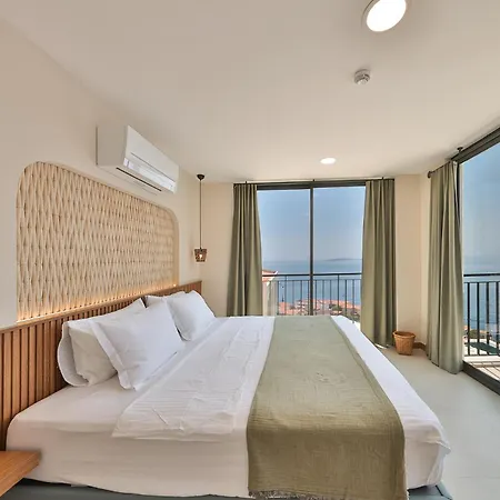 Hotel Lyxos - Adults Only Over 12 *