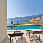 Lyxos * Kas