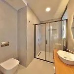 Hotel Lyxos *